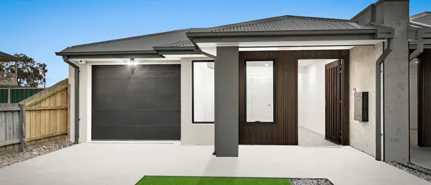Craigieburn SIL Home ensuite bedroom